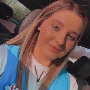 Meet your Posher, Katelynn